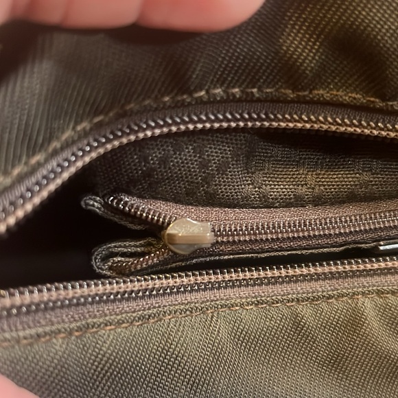 Authentic Gucci Bamboo Handle With Minimal Call Outs - Picture 5 of 5